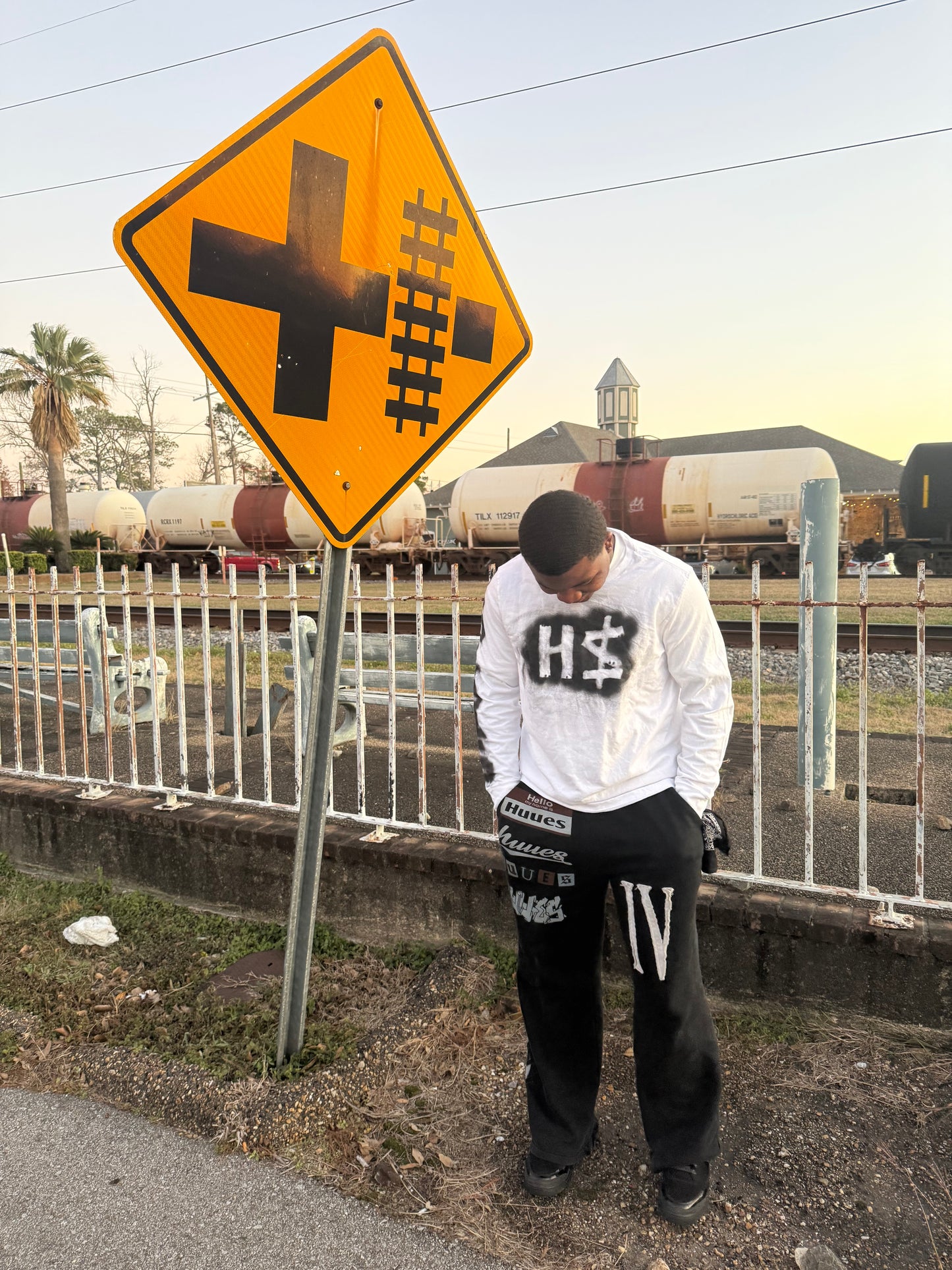 Four Logo Sweats